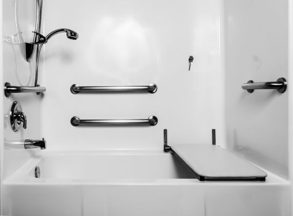 Accessible Tub Installation in Frankfort