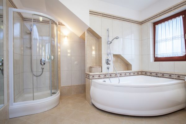 Oversized Bathtub Installation in Frankfort